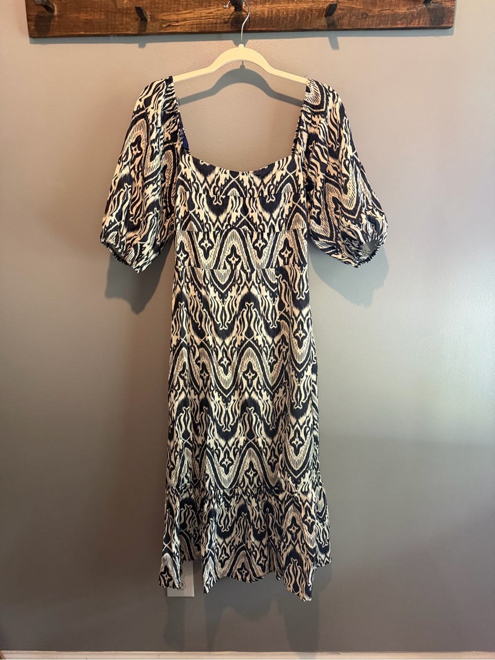 Women’s Navy and Cream Patterned Square-Neck Dress